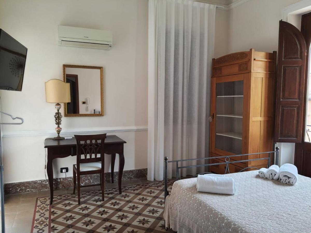 Appartamenti Via Lombardo Giardini Naxos Εξωτερικό φωτογραφία